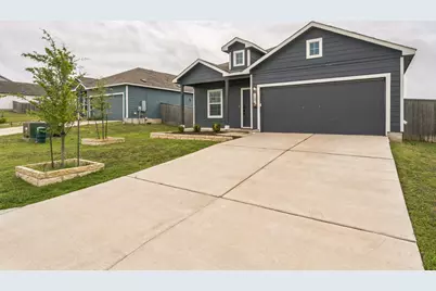 108 Fighting Seabees Run, Jarrell, TX 76537 - Photo 2