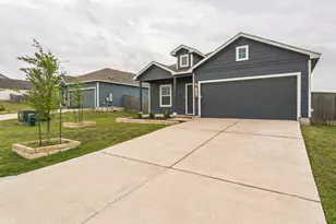 108 Fighting Seabees Run, Jarrell, TX 76537 - Photo 2