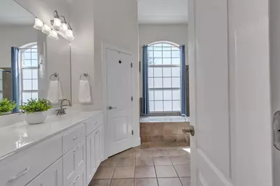 100 Apache Pass, Hutto, TX 78634 - Photo 14
