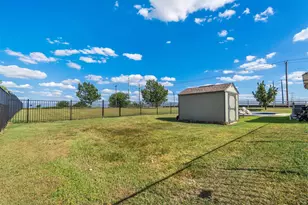 100 Apache Pass, Hutto, TX 78634 - Photo 28