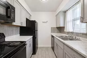 200 Monterrey St, Elgin, TX 78621 - Photo 14