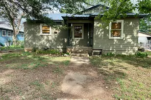 1805 Garfield St, Bastrop, TX 78602 - Photo 2