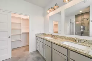 10201 Thomas Ln, Dripping Springs, TX 78620 - Photo 16