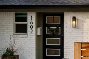 1602 Thornridge Rd, Austin, TX 78758 - Photo 10