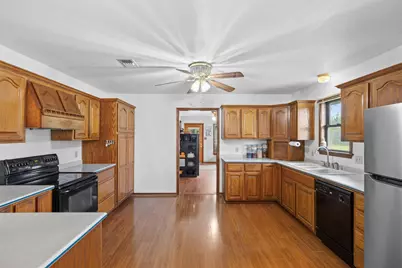 191 County Road 410A, Buckholts, TX 76518 - Photo 14