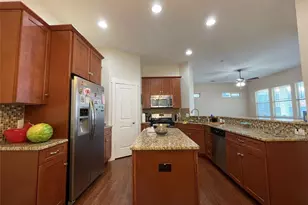 1007 Taulbee Ln, Austin, TX 78757 - Photo 10