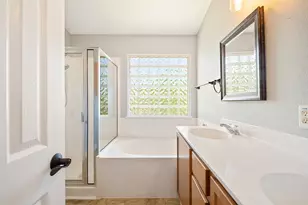 11100 Los Comancheros Rd, Austin, TX 78717 - Photo 14
