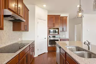 1001 Ridge Runner Dr, Georgetown, TX 78628 - Photo 6