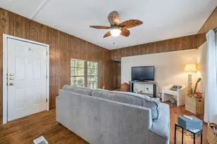 5811 Nancy Dr, Austin, TX 78745 - Photo 8