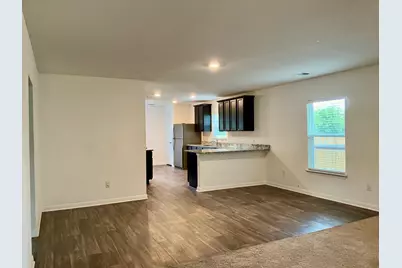 317 Riverdale Drive, Jarrell, TX 76537 - Photo 4