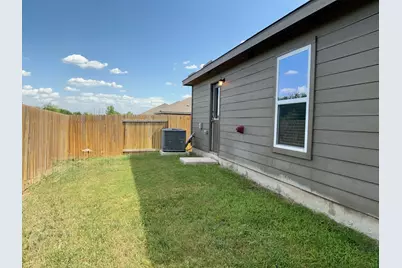 317 Riverdale Drive, Jarrell, TX 76537 - Photo 16