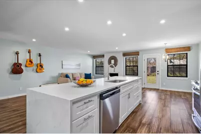 6102 Bullard Drive #B, Austin, TX 78757 - Photo 12