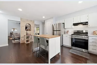 6307 Tara Drive, Austin, TX 78744 - Photo 14