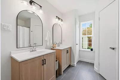 6307 Tara Drive, Austin, TX 78744 - Photo 18