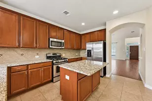 8541 White Ibis Dr, Austin, TX 78729 - Photo 4