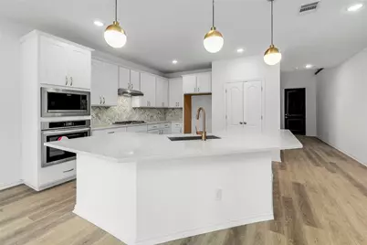 1212 Truscon Path, Leander, TX 78641 - Photo 14