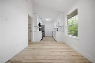 8005 Northforest Dr, Austin, TX 78759 - Photo 18