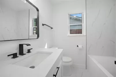 8005 Northforest Drive, Austin, TX 78759 - Photo 32