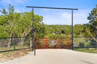 830 Ulrich Road, Johnson City, TX 78636 - Photo 2