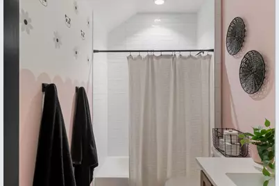 104 Hollytree Court, Georgetown, TX 78628 - Photo 36