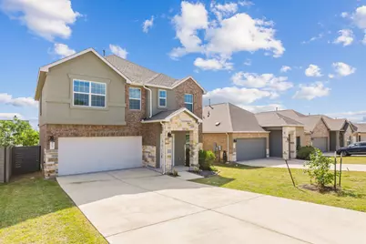 913 Legends Lane, Georgetown, TX 78628 - Photo 4