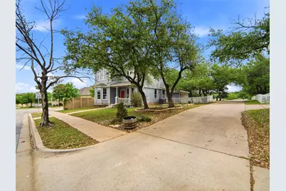 405 N Lynnwood Trail, Cedar Park, TX 78613 - Photo 4