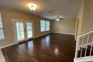 12829 Council Bluff Dr, Austin, TX 78727 - Photo 8