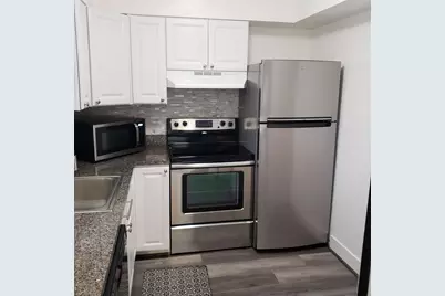 923 Vance Jackson Road #504, San Antonio, TX 78201 - Photo 2