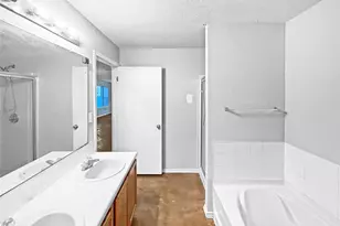 4516 Felicity Ln, Austin, TX 78725 - Photo 8