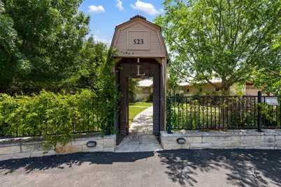 523 County Road 136A, Kingsland, TX 78639 - Photo 2