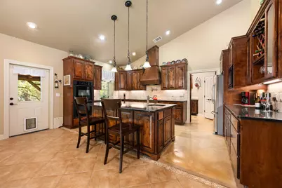 523 County Road 136A, Kingsland, TX 78639 - Photo 10