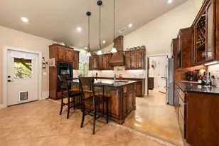 523 Co Rd 136A, Kingsland, TX 78639 - Photo 10