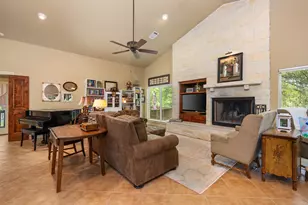 523 Co Rd 136A, Kingsland, TX 78639 - Photo 8