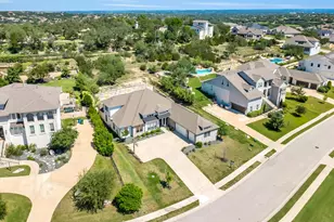 308 Lodestone Ln, Austin, TX 78738 - Photo 6