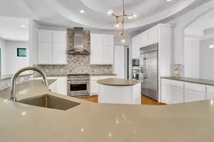 308 Lodestone Ln, Austin, TX 78738 - Photo 18