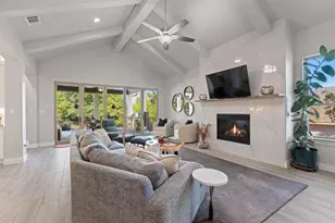 118 Kellogg Ln, Bastrop, TX 78602 - Photo 10