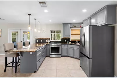 1102 N Pecan Street, Caldwell, TX 77836 - Photo 10