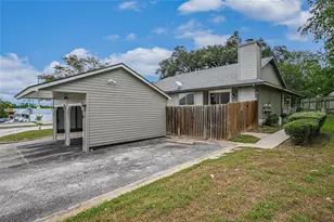 2605 W Stassney Ln, Austin, TX 78745 - Photo 10