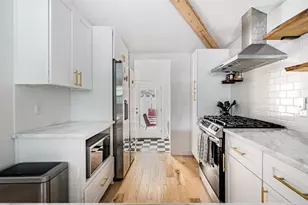 1911 College Row, Austin, TX 78702 - Photo 8