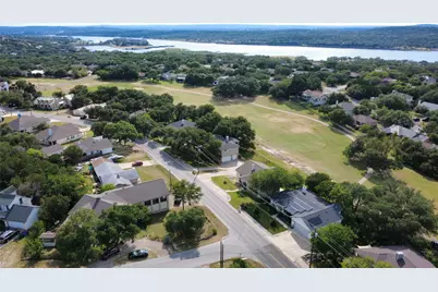 2805 Hancock Avenue, Lago Vista, TX 78645 - Photo 18