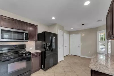 501 Sheldon Lake Drive, Georgetown, TX 78633 - Photo 8