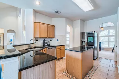 7025 Auckland Drive, Austin, TX 78749 - Photo 6