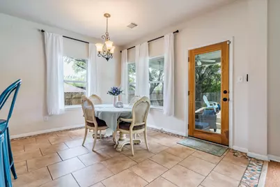 7025 Auckland Drive, Austin, TX 78749 - Photo 12