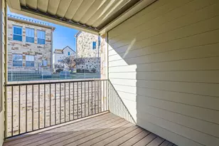 348 Adams St, Georgetown, TX 78628 - Photo 4