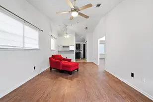 612 Mill St, San Marcos, TX 78666 - Photo 22