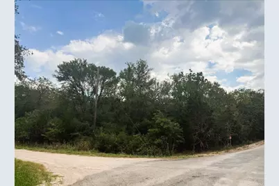 119 Waikiki Drive, Bastrop, TX 78602 - Photo 8