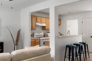 3003 Glen Rae St, Austin, TX 78702 - Photo 8