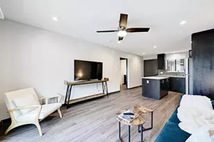 3301 Red River St, Austin, TX 78705 - Photo 10