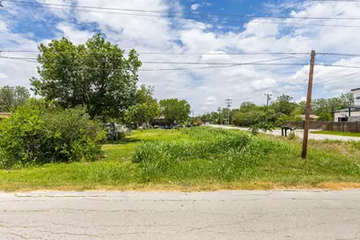 301 W Eggleston Street, Manor, TX 78653 - Photo 24