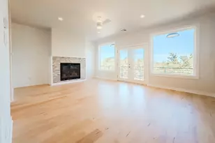 25808 Case Ln, Spicewood, TX 78669 - Photo 6
